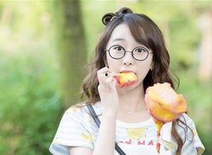 娱乐吃瓜酱女孩打车,娱乐吃瓜女孩的打车奇遇记